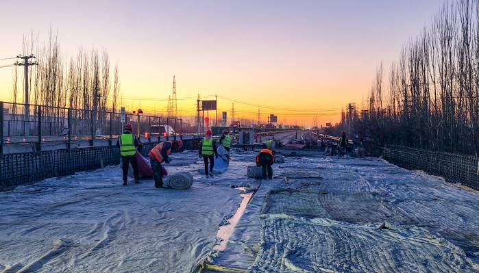 【“三抓三促”行動(dòng) ? 項(xiàng)目建設(shè)】生態(tài)潤(rùn)澤川公司、河西生態(tài)公司在酒泉項(xiàng)目掀起冬季施工“攻堅(jiān)戰(zhàn)”